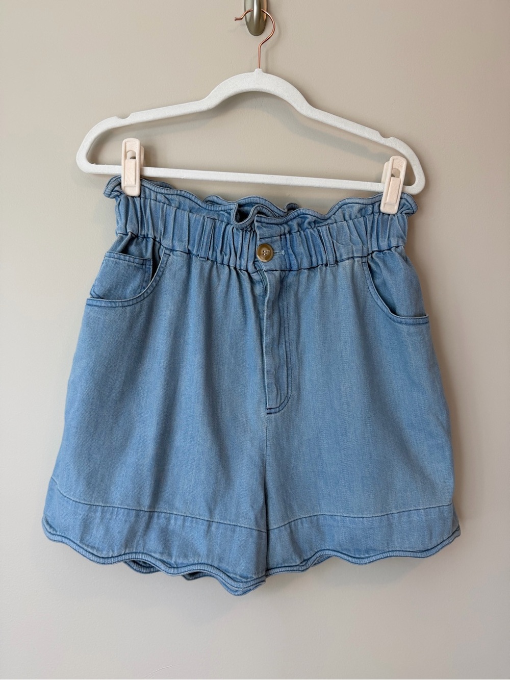 Sea New York Dakota Scalloped Denim Shorts Light Wash Paperbag Waist Size 10 - Picture 5 of 6